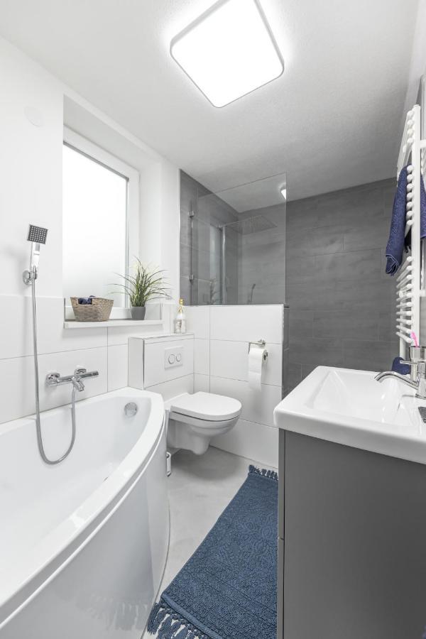 Exklusive Neubau-Ferienwohnung Mit Fernsicht Konstanz Exterior photo